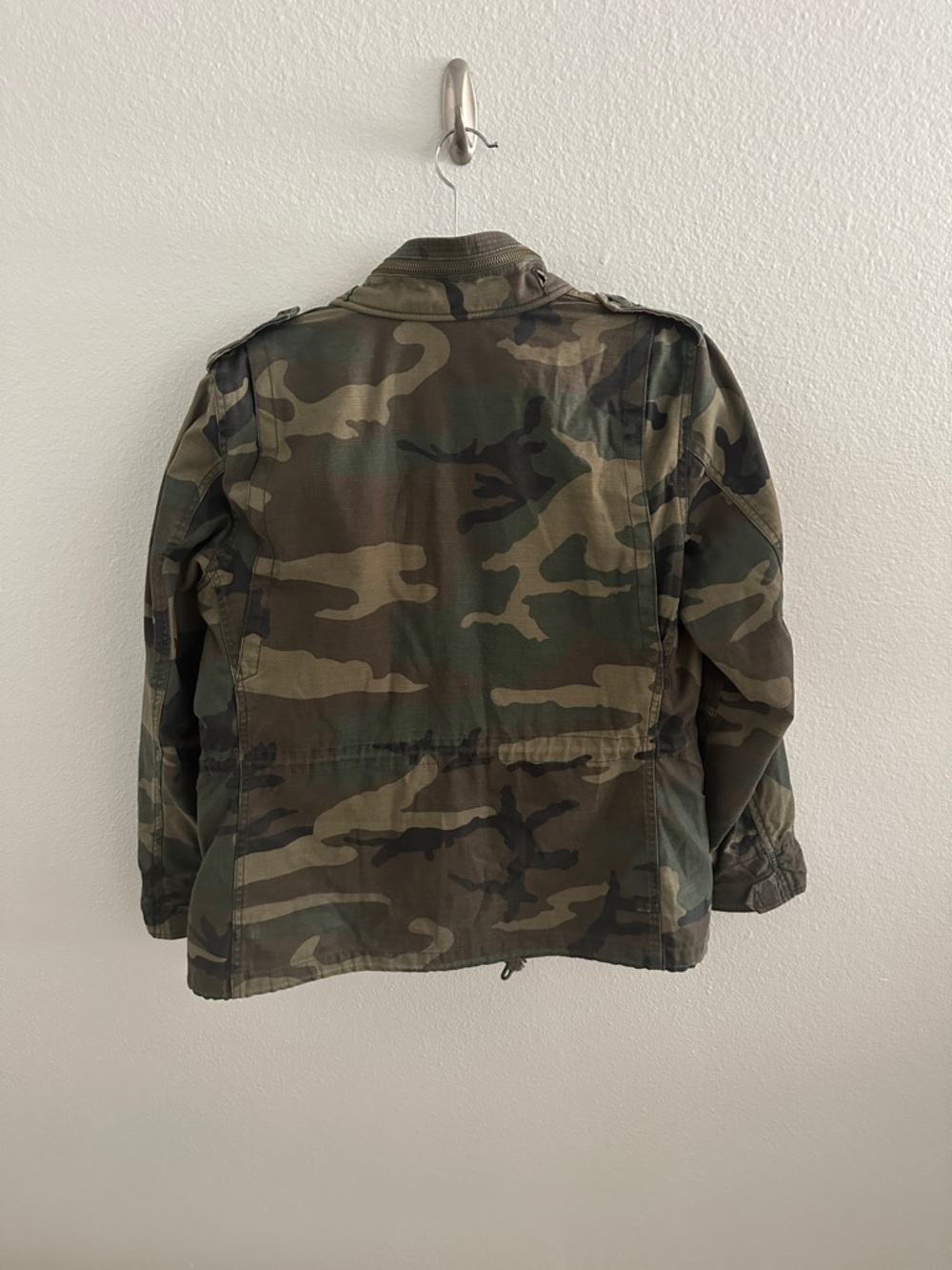 Alpha Industries Camo Jacket - Picture 6 of 6